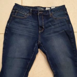 Time and tru skinny jeans